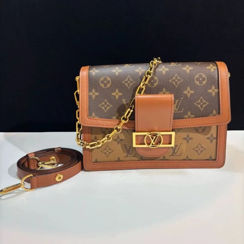 Louis Vuitton Women Pre-Loved Bag Very Good Condition